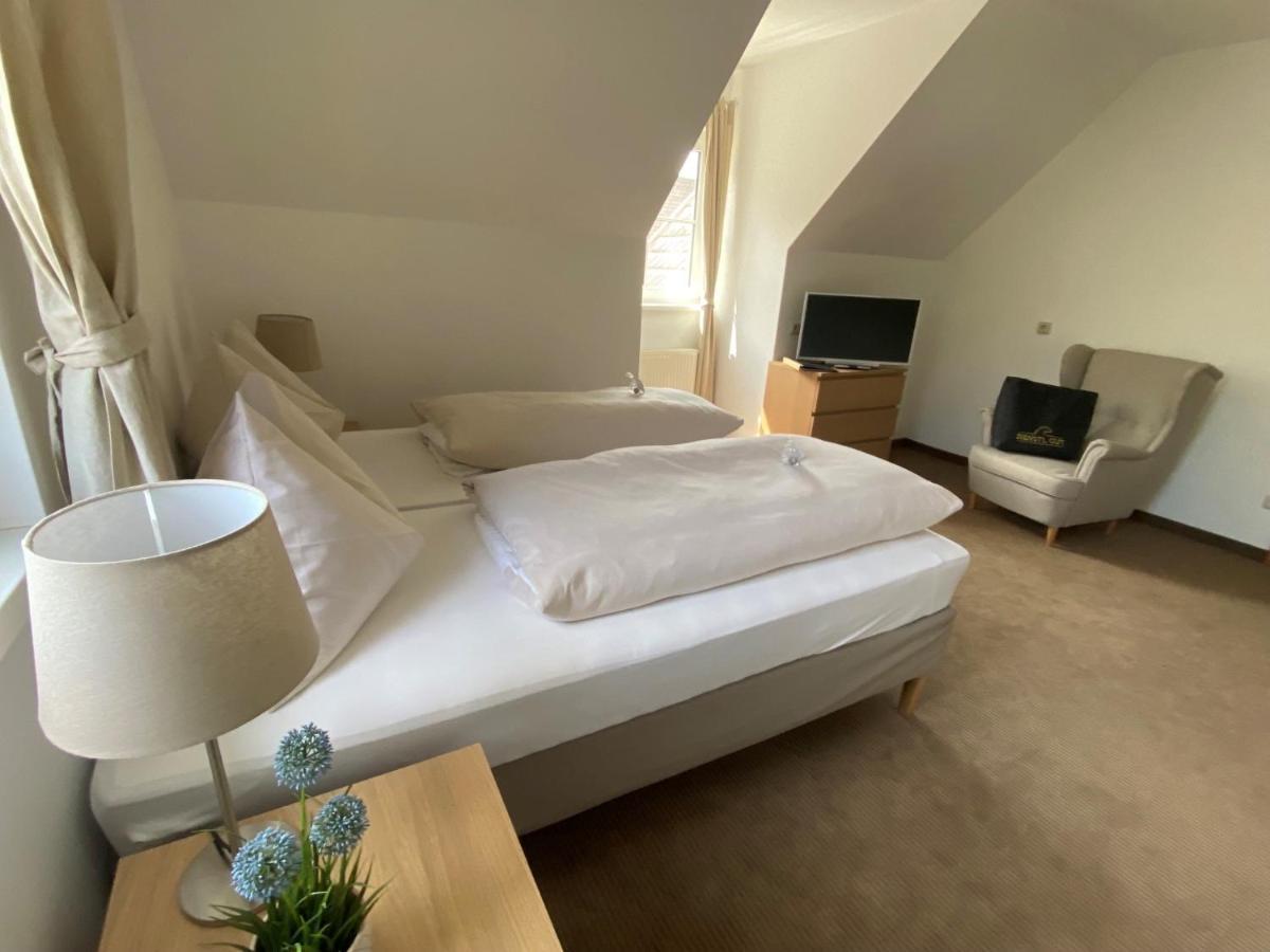 Hotel Dienstl Gut Launsdorf Dış mekan fotoğraf
